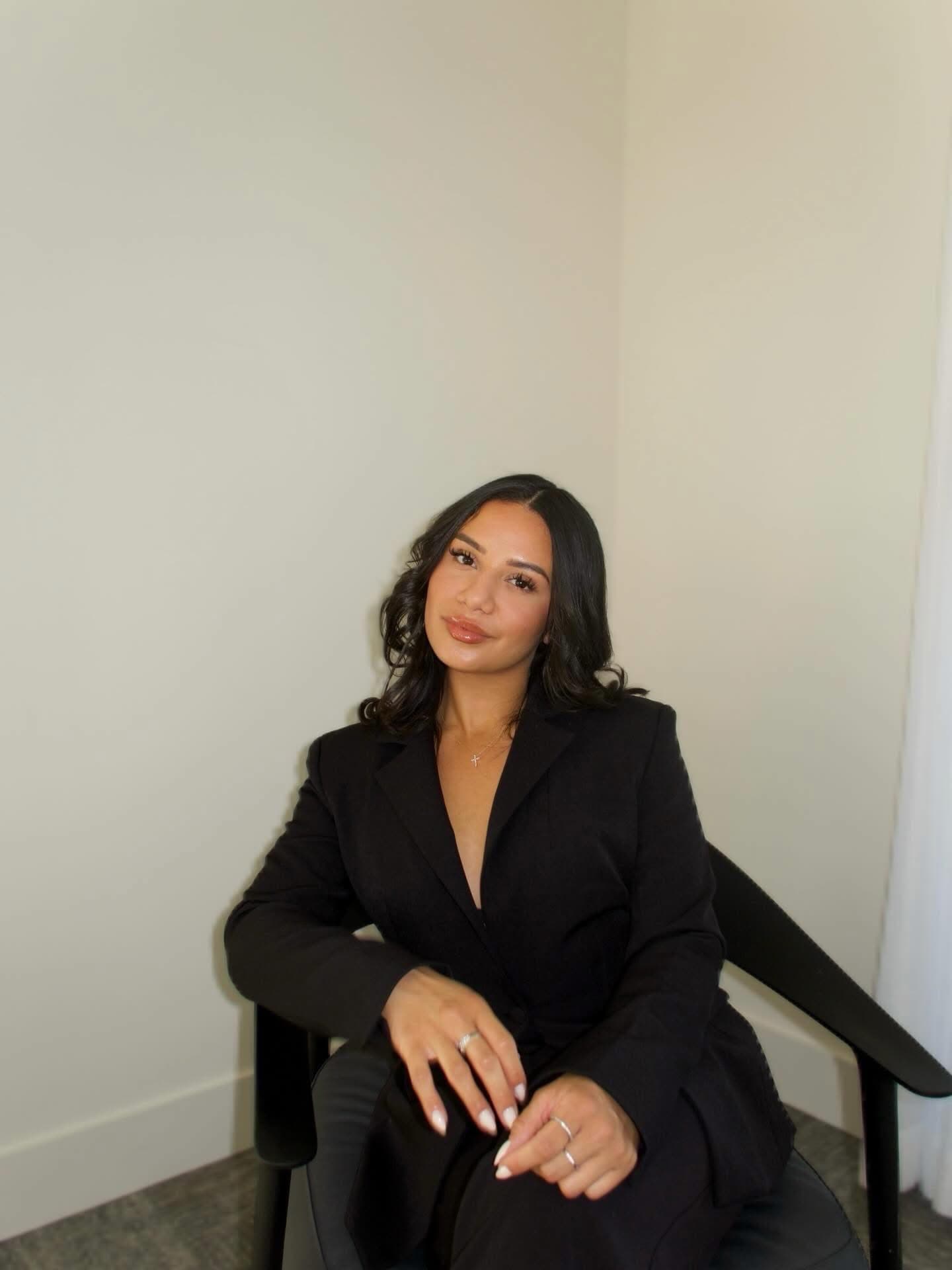 Ashley, founder of Lustra Living Co.